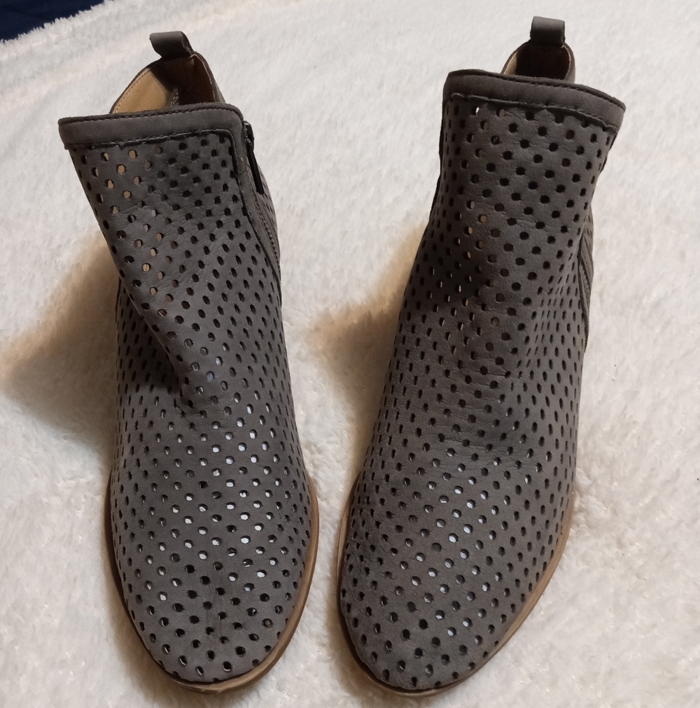 Lucky Brand Suede Ankle Boots